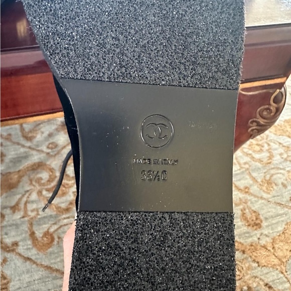 Chanel black velvet chain wedge platform lace up boots booties 38.5 - Picture 3 of 6